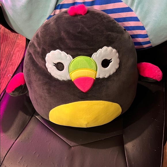 Squishmallows Black and Pink Penguin Plush - Picture 1 of 1